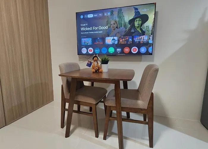 1br Breeze Residences Near Moa With Pool And Balcony Apartment *