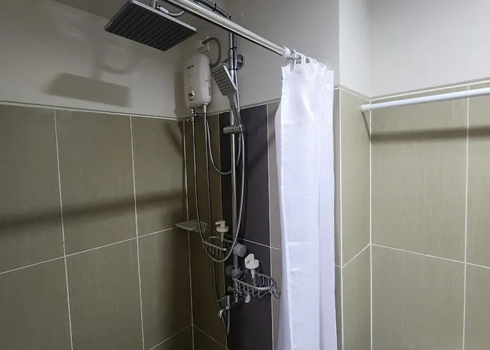 1br Breeze Residences Near Moa With Pool And Balcony *