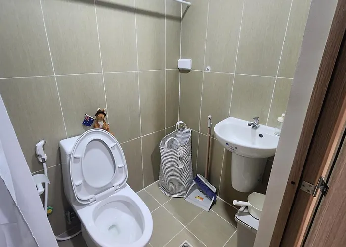 1br Breeze Residences Near Moa With Pool And Balcony Apartment Manila