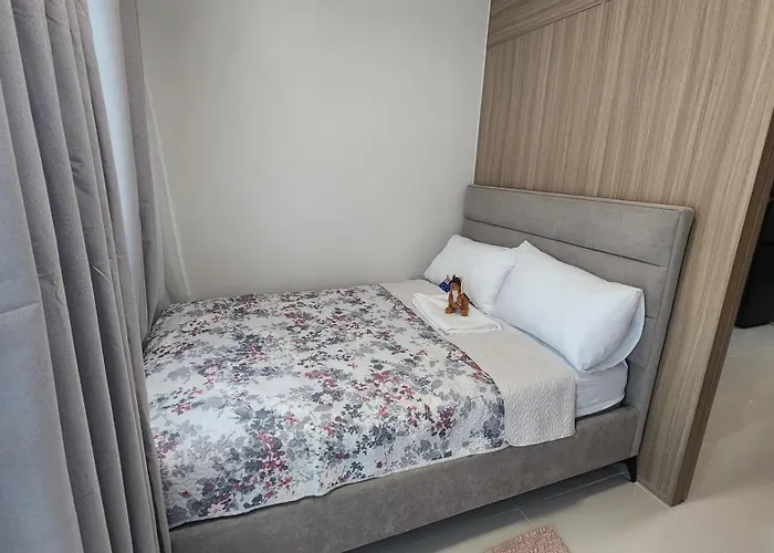 1br Breeze Residences Near Moa With Pool And Balcony *