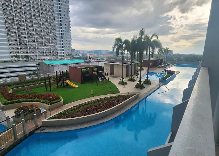 1br Breeze Residences Near Moa With Pool And Balcony * Manila
